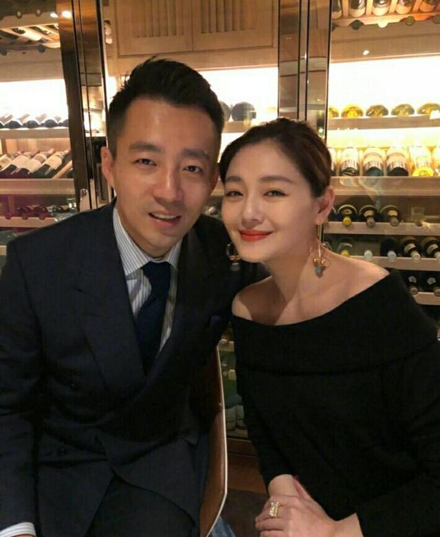 逆境中的新生，50岁女子二胎诞生，五年前独子离去后的新希望