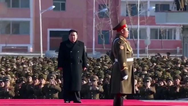 金正恩的强硬立场与独特小巷小店背后的故事