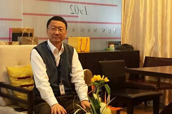 副市长54岁辞职外逃 曾举报市委书记