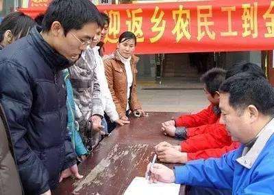青春岁月，返乡服务老人八载路漫漫