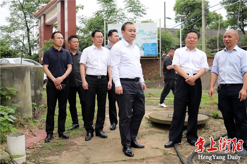 河里漂女尸事件真相揭秘，谣言背后的博弈与涉政问题探讨