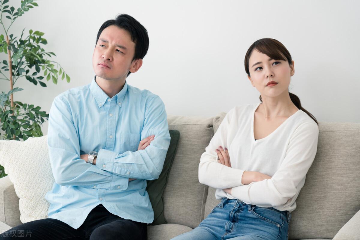 初中副校长出轨已婚女事件背后的故事引人深思