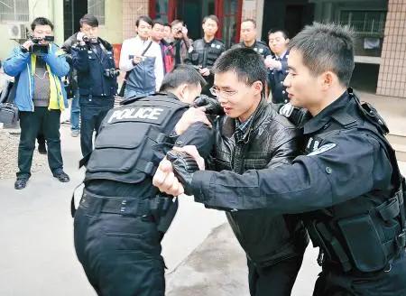 多维度视角下的辅警改革最新消息探讨与观点论述
