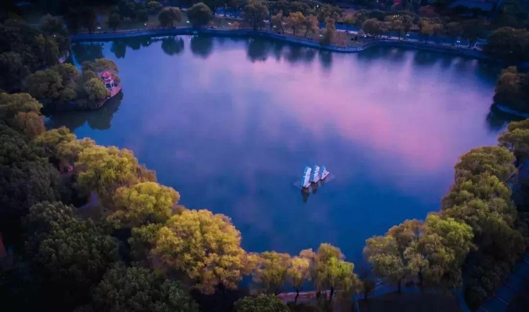 最新个税税率解析，开启自然美景探索之旅的财务指南