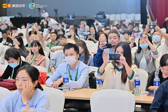 全球最新男女比例揭示，趋势展望与未来洞察