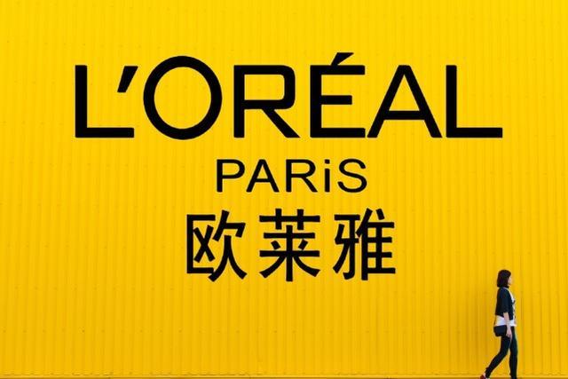 李佳琦最新动态，美妆直播界的璀璨明星闪耀时刻