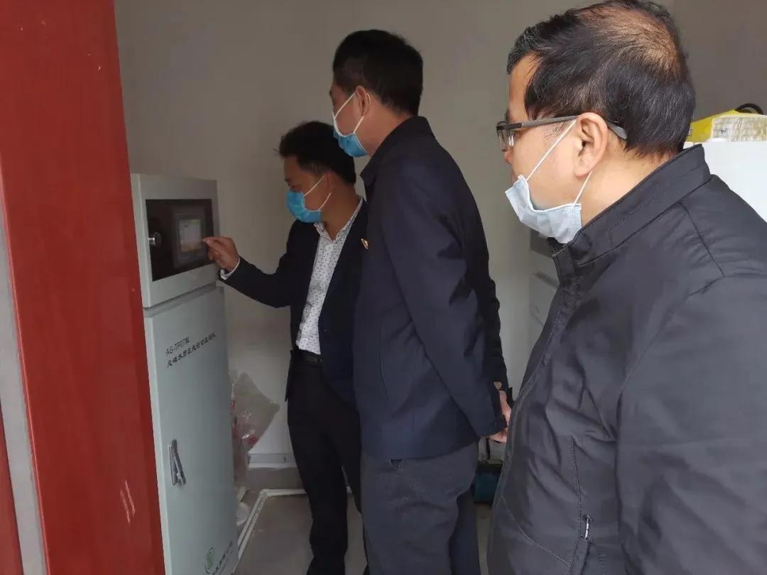 美国最新疫情下的全国探索，自然美景中的内心平和与宁静之旅