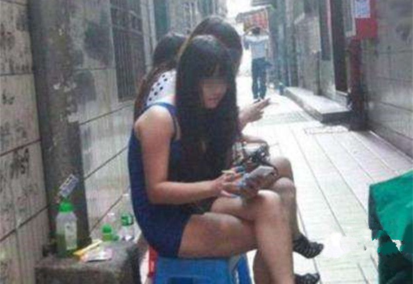 关于松江最新站街女的警示文章，揭露非法色情活动的危害与风险