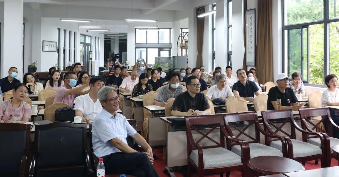 三最新招聘开启学习之旅，拥抱变化，自信闪耀之路