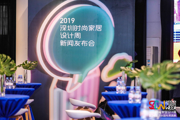时尚潮流展示，爱与陪伴的时尚之旅盛宴